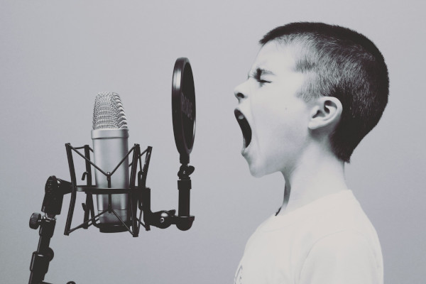 Come riconoscere la musica generata con l'AI