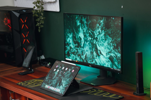 Console, PC e monitor: guida alla scelta con internet veloce