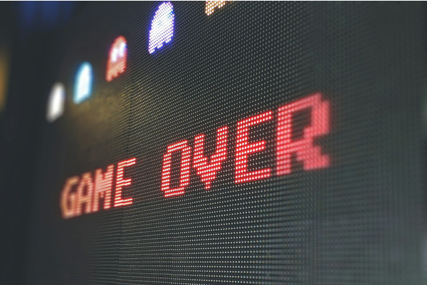 Cosa disturba davvero la fibra ottica mentre giochi online?