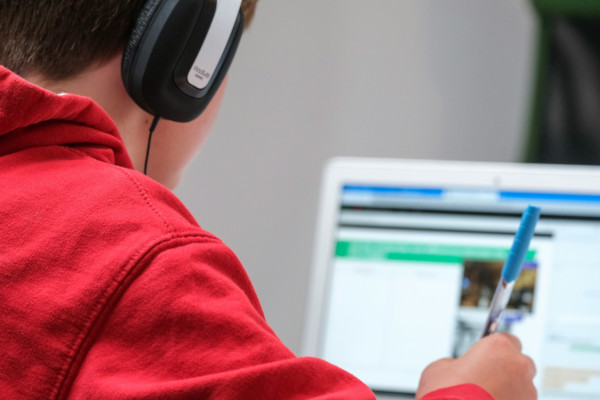 Le migliori tecnologie in fibra ottica per chi ha bambini