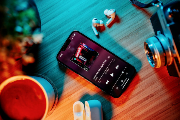 Rincari in vista per gli abbonamenti Spotify